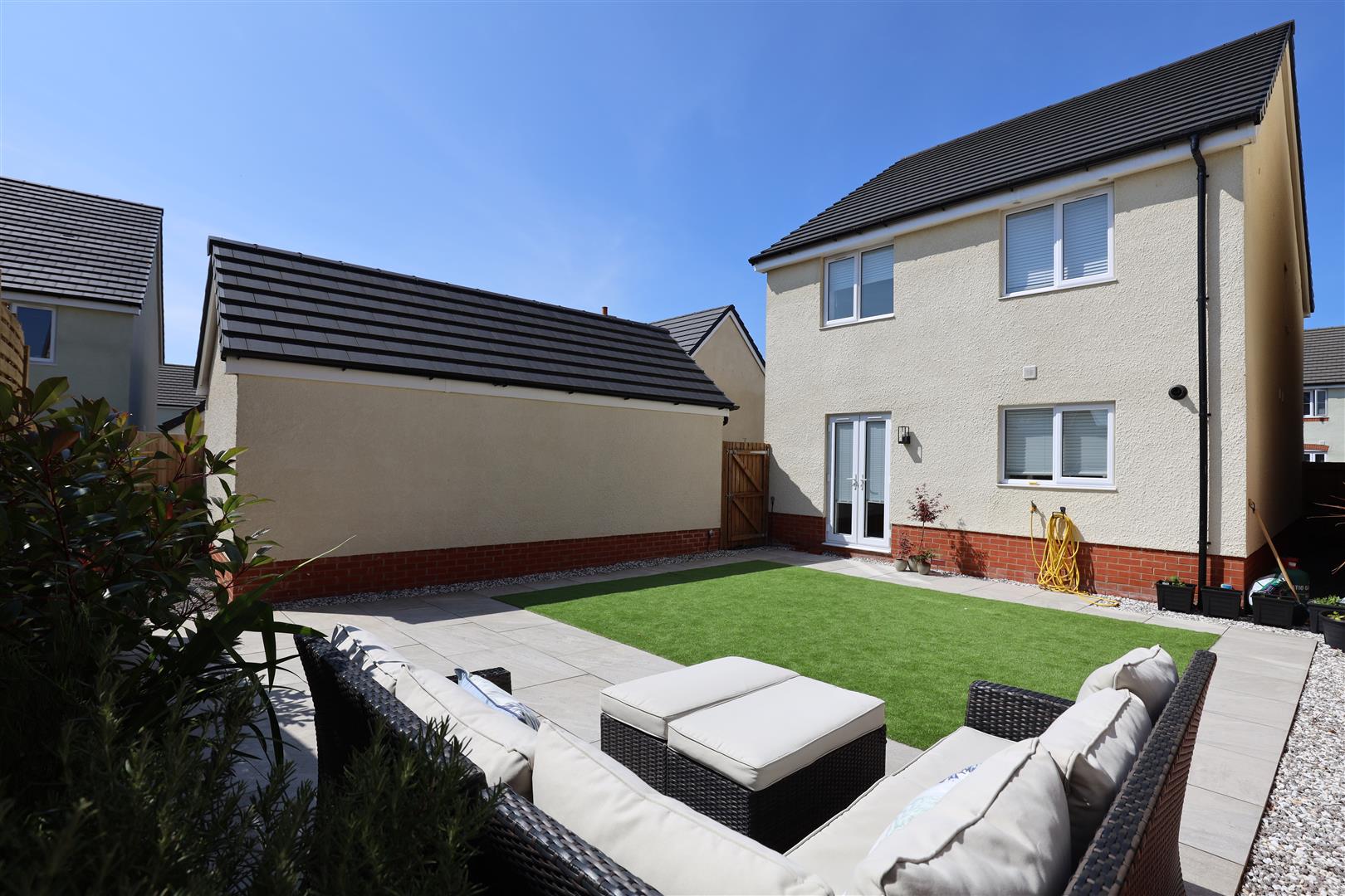 Fitzhamon Road, Clare Gardens, Cowbridge, CF71 7FW